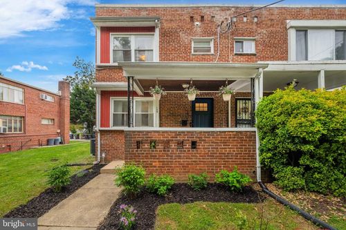 139 Hawaii Ave Ne, WASHINGTON, DC, 20011-4924 | Card Image