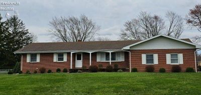 61 Pleasant Street, House other with 3 bedrooms, 1 bathrooms and 2 parking in Wakeman OH | Image 1