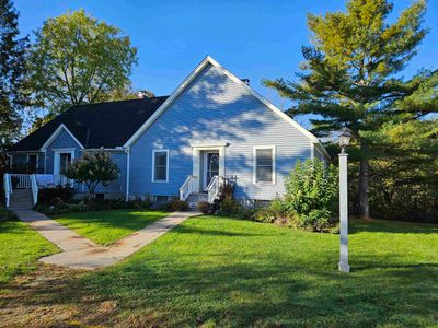 13 Overbrook Drive, Condo with 3 bedrooms, 1 bathrooms and null parking in Middlebury VT | Image 1