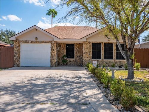 9212 N 32nd St, McAllen, TX, 78504-6052 | Card Image