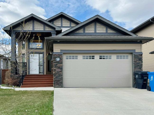 38 Riverland Close W, Home with 4 bedrooms, 3 bathrooms and 4 parking in Lethbridge AB | Image 1