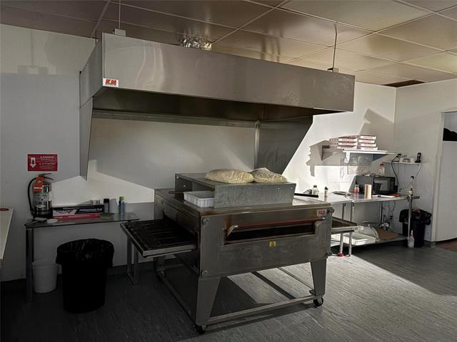 Commercial Sale in Winnipeg 5