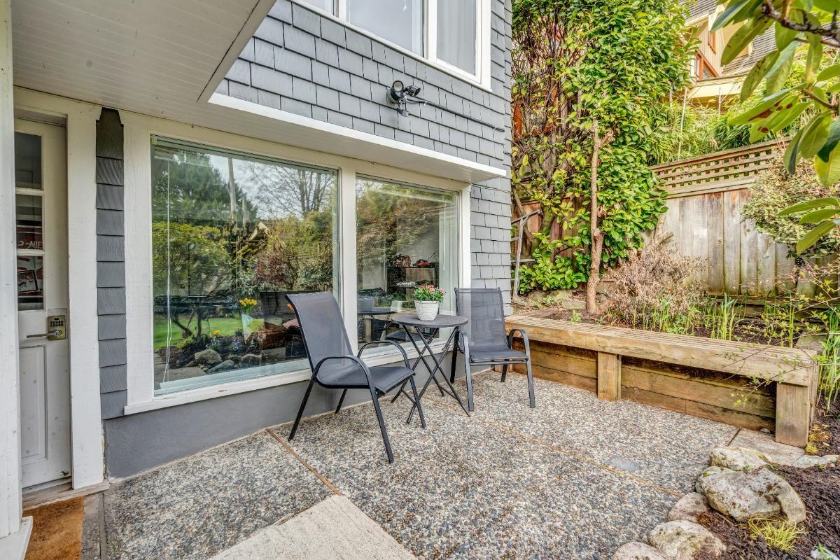 3322 W 38 Th Avenue, House other with 5 bedrooms, 3 bathrooms and 2 parking in Vancouver BC | Image 33