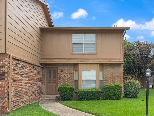 517 Pecan Acres Ct, Arlington, TX, 76013-7100 | Card Image