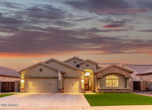 854 S Del Rio Ct, Apache Junction, AZ, 85120-5138 | Card Image