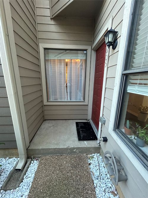 1605-5616 Preston Oaks Rd, Dallas, TX, 75254-8435 | Card Image