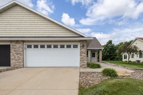 2590 Hawk Ridge Ct Se, Rochester, MN, 55904-6213 | Card Image