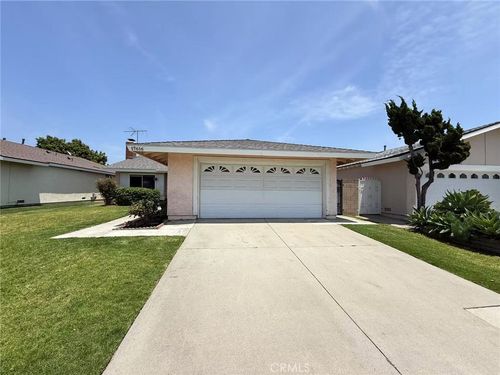 17616 Caliente Pl, Cerritos, CA, 90703-9014 | Card Image