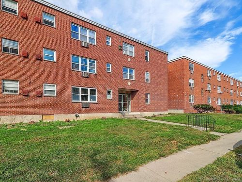 apt-b5-24 Merrill St, Hartford, CT, 06106-2919 | Card Image
