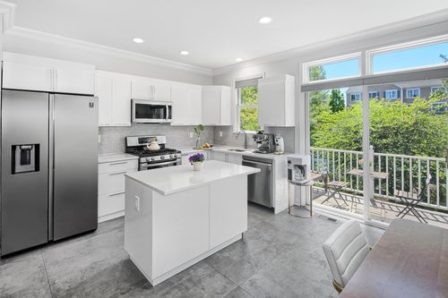 249 Brower Ct, West New York, NJ, 07093-8349 | Card Image