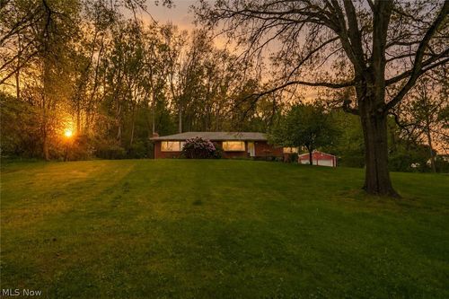 5666 Butterbridge Rd Nw, Canal Fulton, OH, 44614-9719 | Card Image