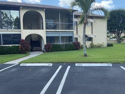 d-1-3526 La Palmas Ct, Greenacres, FL, 33463-2815 | Card Image