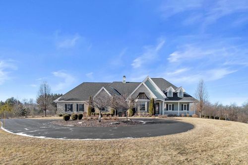 2918 Moelter Drive, LYONS, WI, 53147 | Card Image