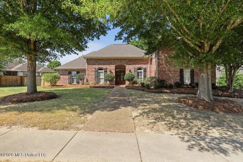 205 Helena Ln, Madison, MS, 39110-8093 | Card Image