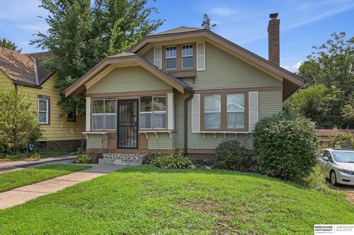 2581 Titus Ave, Omaha, NE, 68112-3227 | Card Image