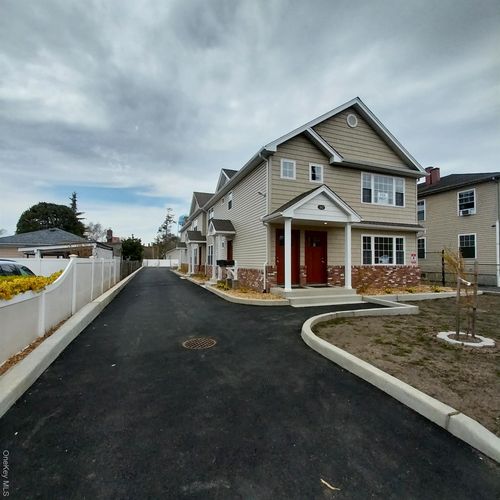 3-343 Jackson St, Hempstead, NY, 11550-3341 | Card Image