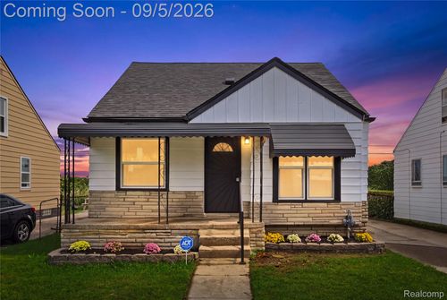 20018 Bloom St, Detroit, MI, 48234-2407 | Card Image