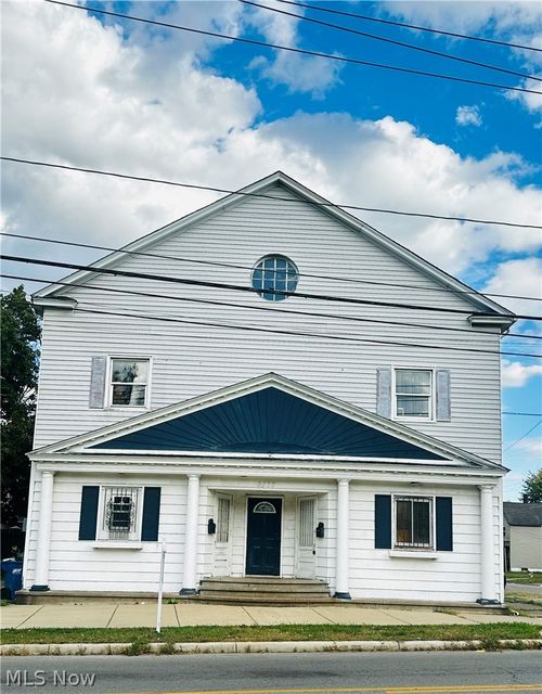 3177 Elyria Ave, Lorain, OH, 44055-1477 | Card Image