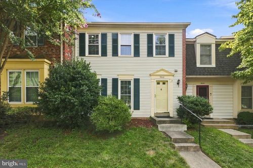 9608 Masterworks Dr, VIENNA, VA, 22181-6103 | Card Image