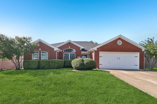 1708 Crestmeadow Ln, Mansfield, TX, 76063-7929 | Card Image