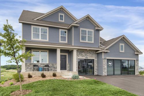 10746 Bent Pine Ln, Woodbury, MN, 55129-5360 | Card Image