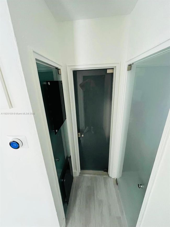 872 Nw 16 Th Ter, House other with 2 bedrooms, 1 bathrooms and null parking in Fort Lauderdale FL | Image 13