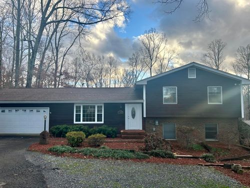 1261 Bearcreek Loop, Bedford, VA, 24523-6765 | Card Image