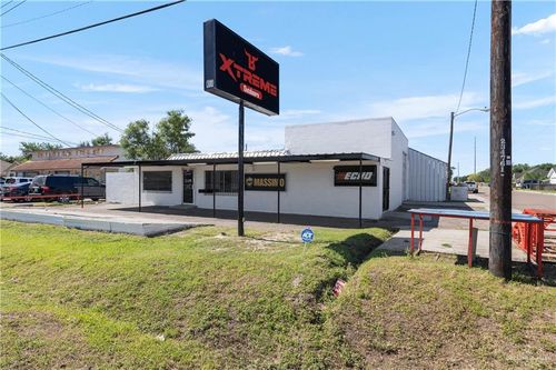 1006 Expressway 83, Penitas, TX, 78576-2225 | Card Image