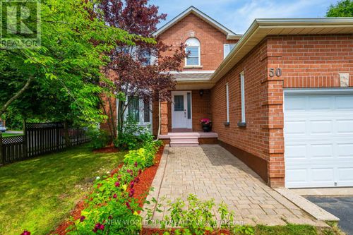50 Livingstone Street W, Barrie (West Bayfield), ON, L4N7J2 | Card Image