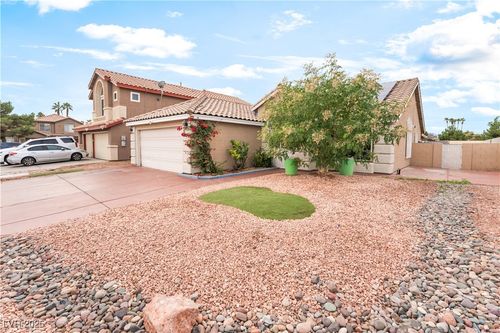 1889 Cane Hill Dr, Las Vegas, NV, 89142-1786 | Card Image