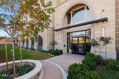 unit-203-2860 Wagon Wheel Rd, OXNARD, CA, 93036-1461 | Card Image