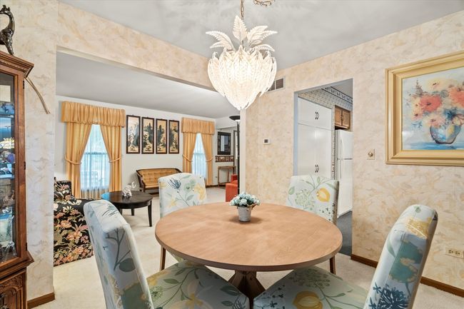 620 W 58 Th St, House other with 3 bedrooms, 3 bathrooms and 2 parking in Westmont IL | Image 9