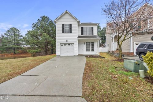 3831 Pin Oak Rd, Raleigh, NC, 27604-4977 | Card Image