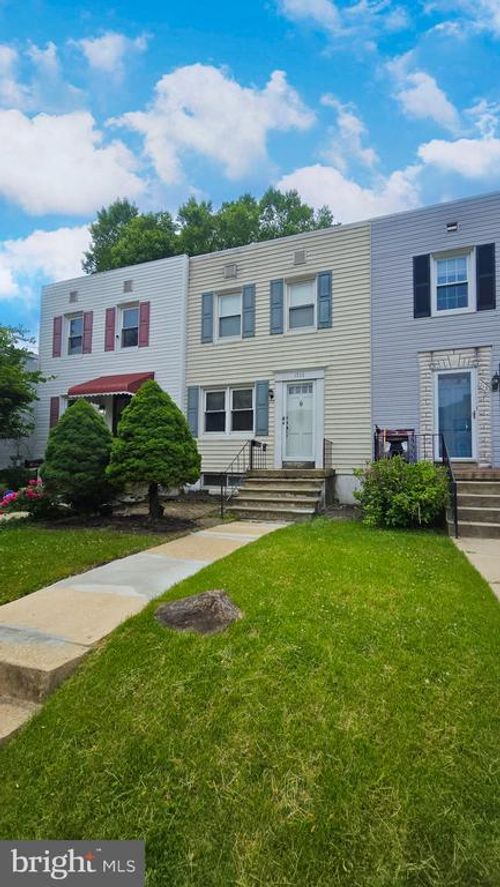 1715 Redwood Ave, PARKVILLE, MD, 21234-3718 | Card Image