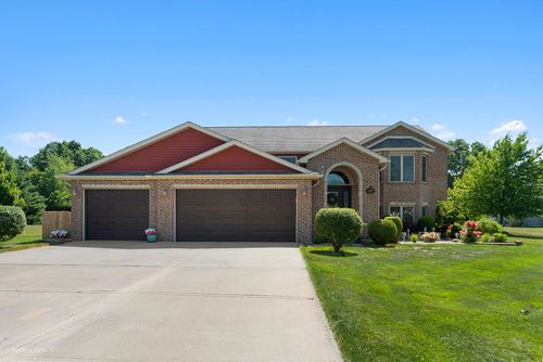 419 Mammoth Dr, Hebron, IN, 46341-8954 | Card Image