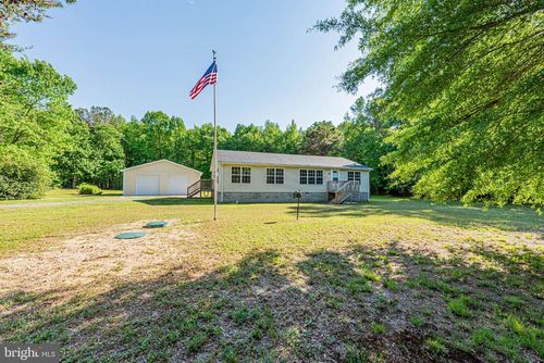 13194 Hunters Cove Rd, GREENWOOD, DE, 19950-5553 | Card Image
