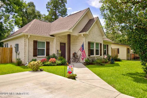1420 Hilltop, Picayune, MS, 39466 | Card Image