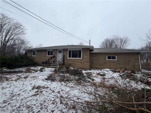 4565 Center Rd, Brunswick, OH, 44212-3338 | Card Image