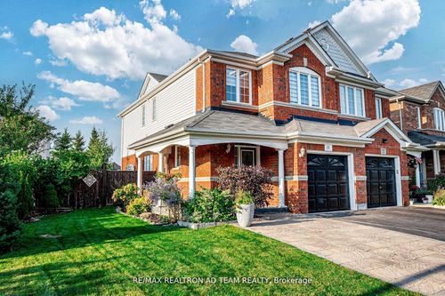 10 Tozer Cres, Ajax, ON, L1T4Z9 | Card Image