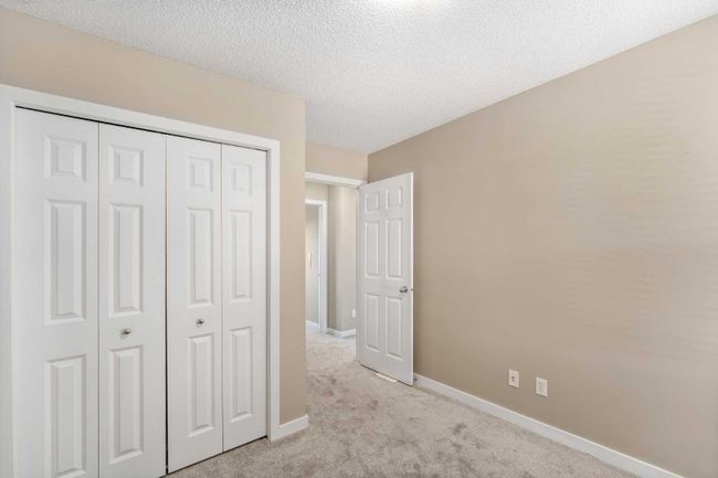 1587 New Brighton Drive Se, Home with 3 bedrooms, 2 bathrooms and 2 parking in Calgary AB | Image 20