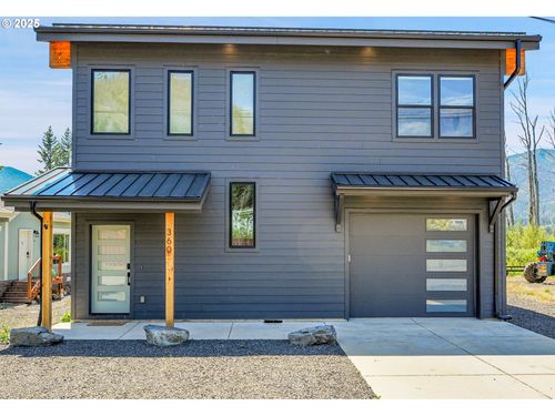 360 W Santiam Ave, Detroit, OR, 97342-0035 | Card Image
