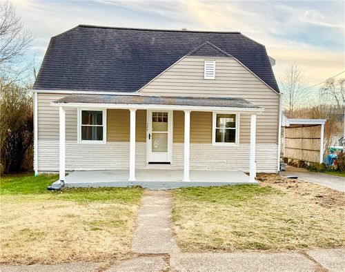 127 Westwood Ave, Masontown, PA, 15461-1643 | Card Image