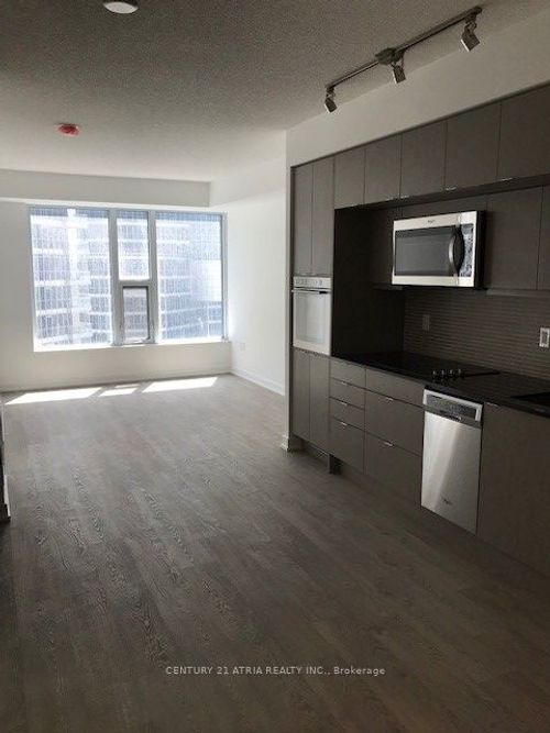 1409-10 York St, Toronto, ON, M5J0E1 | Card Image