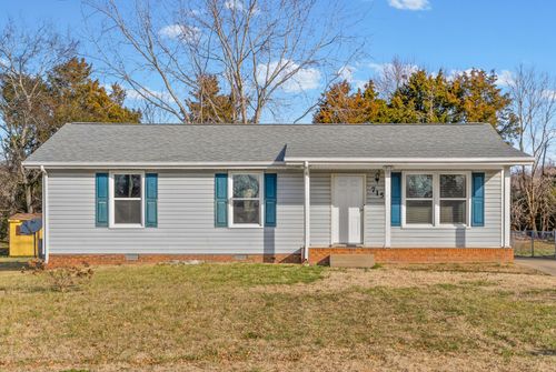 715 Spees Dr, Clarksville, TN, 37042-7122 | Card Image