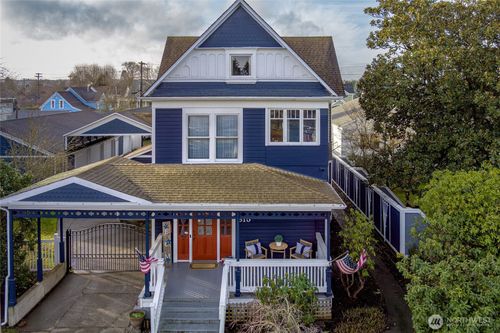 615 N Pearl St, Centralia, WA, 98531-4662 | Card Image