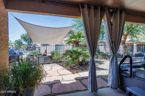 147 S Los Cielos Ln, Casa Grande, AZ, 85194-8361 | Card Image