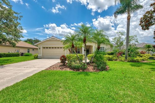 6644 Butlers Crest Dr, Bradenton, FL, 34203-8838 | Card Image
