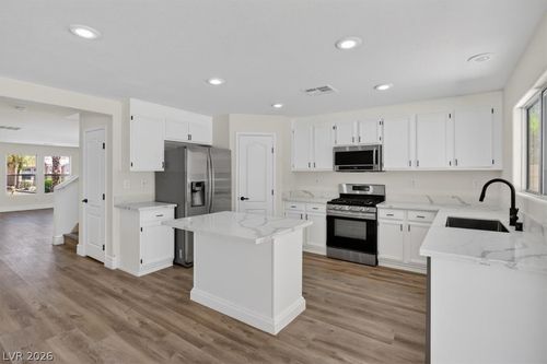 211 Calvino Ave, Las Vegas, NV, 89183-5600 | Card Image