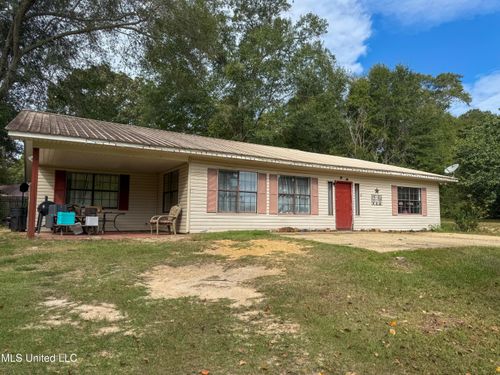 47 Deer Creek Rd, Lumberton, MS, 39455-5420 | Card Image