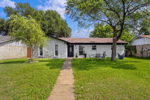 806 Longbeach Dr, Garland, TX, 75043-2645 | Card Image